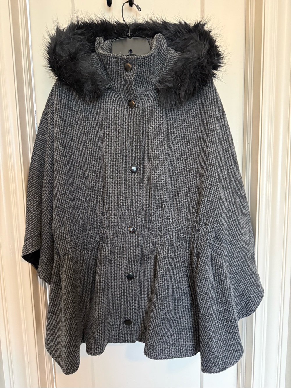 Lane Bryant Charcoal Gray and Black Faux-Fur Hooded Cape